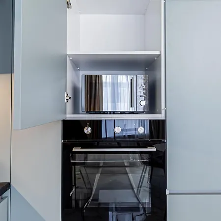 Apartment Cozy Premium Collection - & *