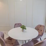 Lägenhet Cozy Premium Collection - &