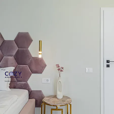 Cozy Premium Collection - & דירה *